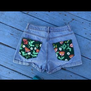 denim shorts with hand painted back pockets!